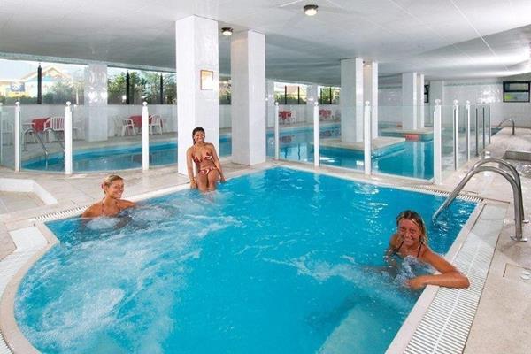 Hotel Milton Каттолика Экстерьер фото